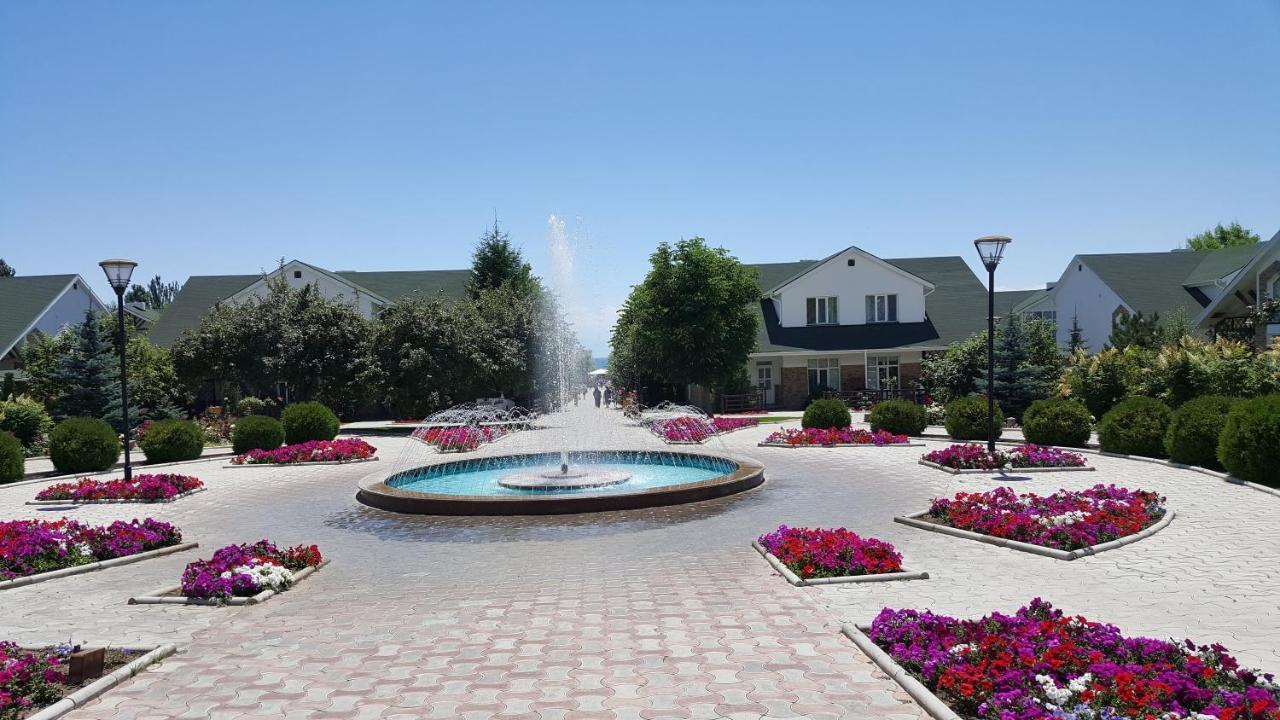 Kapriz Resort 보스테리 외부 사진